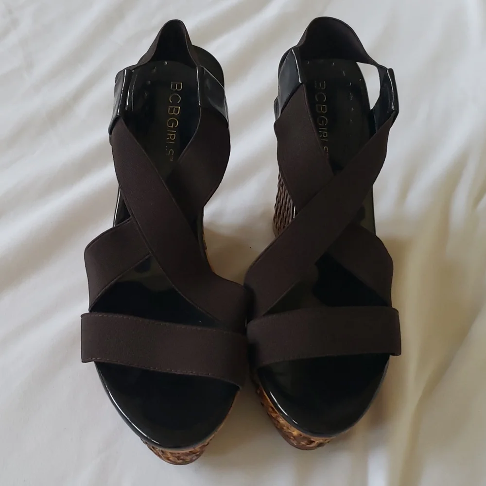 BCBGirls brown wedge sandles - Picture 3 of 3